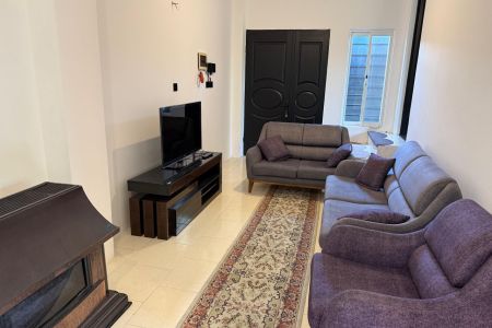 خانه حیاط دار در تاج الدین کلا نوشهر - ط اول