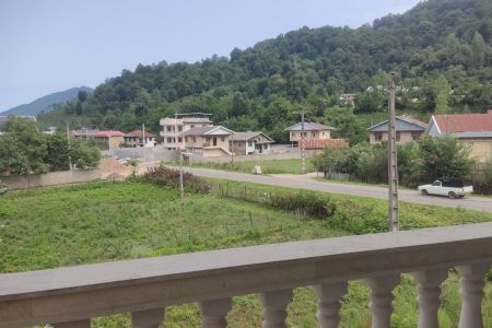 خانه بالکن دار در فومن - گشت رودخان - طبقه۳