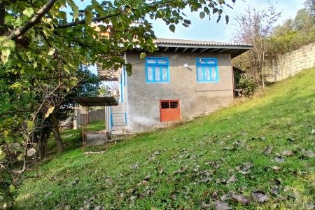 خانه ویلایی در جاده فومن به ماسوله - ماکلوان