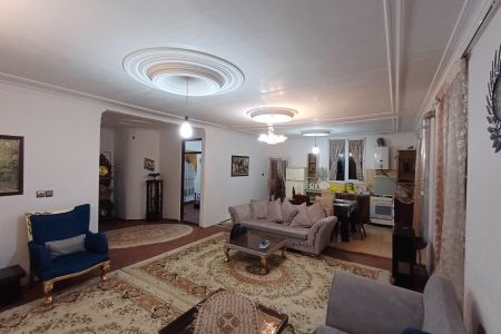 ویلا با بالکن رو به جنگل در شفت - کلوان