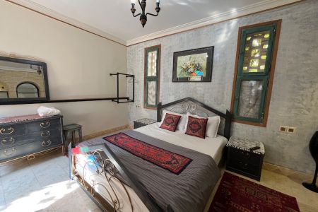 رزرو اتاق در اصفهان - گوشه نیشابورک