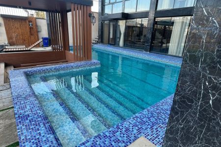 ویلا دوبلکس استخردار در رودهن - مهرآباد