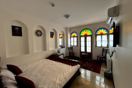 بوتیک هتل نزدیک نقش جهان - دبل استاندارد