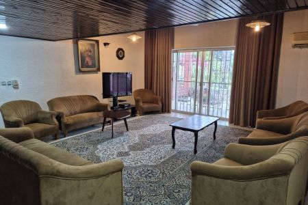 خانه ویلایی با استخر روباز در رامسر - همکف