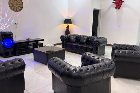 ویلا دوبلکس استخردار در رودهن - مهرآباد