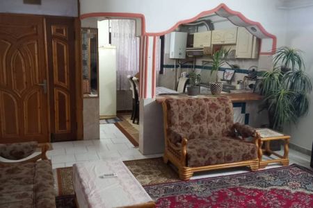 سوئیت مبله نزدیک استخر لاهیجان - همکف