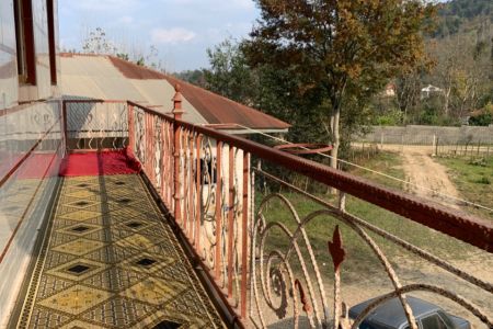 خانه حیاط دار در جاده ماسوله - کوچیچال - ط ۲