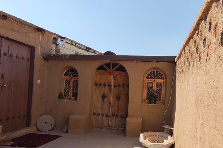 فیلا تقلیدیه للایجار فی اصفهان - علی اباد