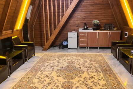 کلبه سوئیسی با جکوزی در بابلکنار - گونه کلا