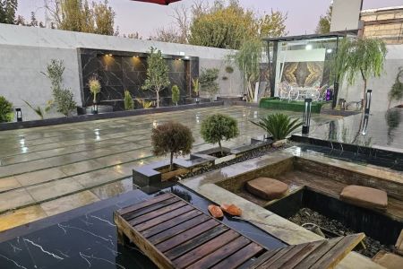 اجاره ویلا استخردار در چهارباغ - ملک آباد