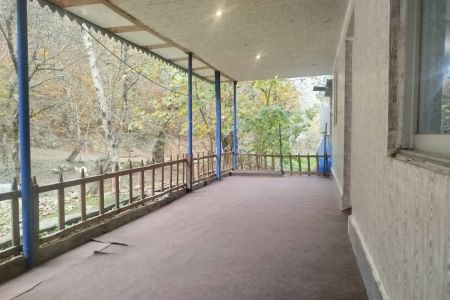 خانه ویلایی در جاده اسالم - لاکه تاشون