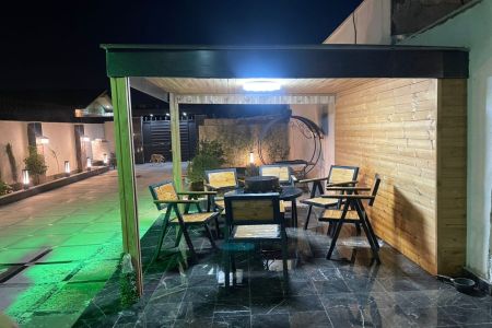 ویلا استخردار در چهارباغ - اغلان تپه