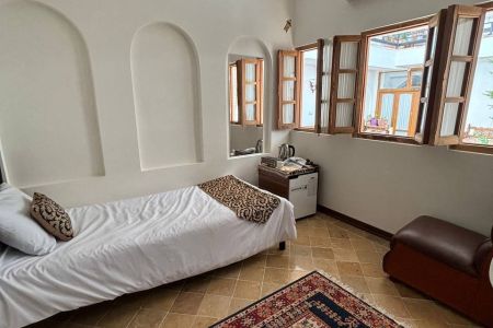 بوتیک هتل نزدیک نقش جهان - یک تخته استاندارد