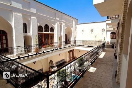 بوتیک هتل نزدیک نقش جهان - یک تخته استاندارد