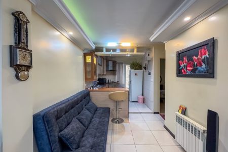 سوئیت در تهران - بلوار کاوه - ط ۴