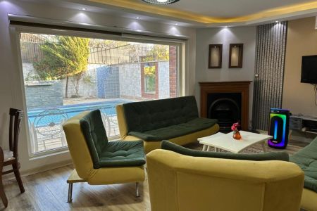 ویلا استخردار در چهارباغ - لشگرآباد