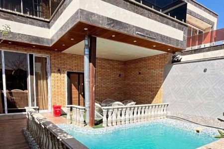 ویلا دوبلکس استخردار در رودهن - خورین