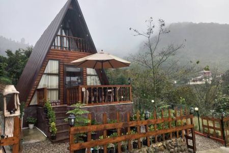 کلبه سوئیسی با جکوزی در رامسر - کوهرسرا