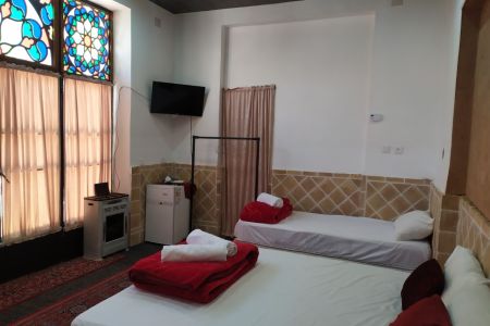 رزرو بوم گردی در یزد - نزدیک آتشکده - بهارنشین