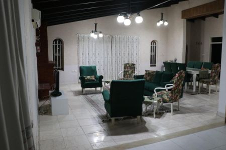 ویلا در متل قو