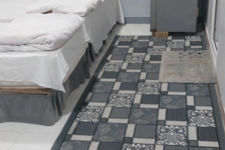 اتاق در میدان ولایت قشم - واحد چهار تخته