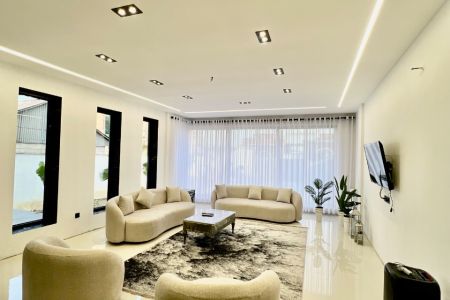 ویلا استخردار در محمودآباد - چهارخوابه