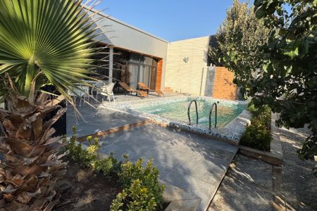 ویلا استخردار در چهارباغ - اغلان تپه - واحد ۲