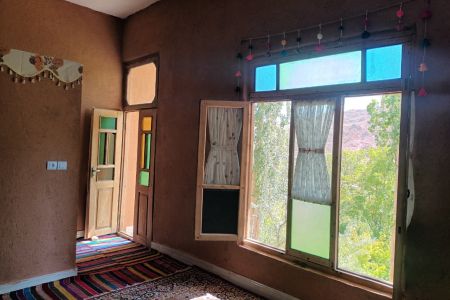 سوئیت در شاهرود - مجن