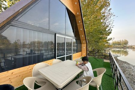 کلبه سوئیسی لب آب در ابوالحسن آباد سرخرود - واحد۲