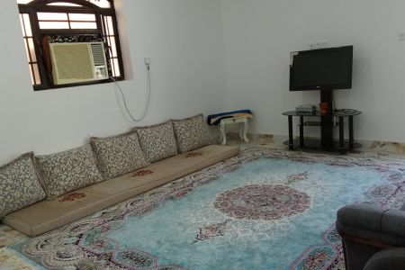 اتاق در قشم - دیرستان