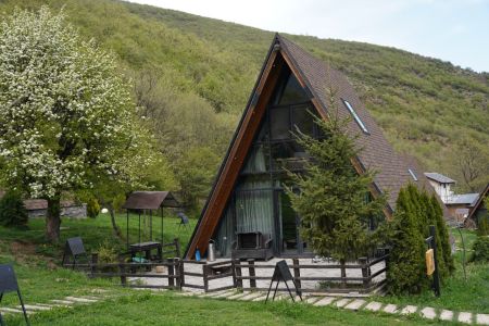 دهکده زانوس نوشهر - کلبه دوبلکس