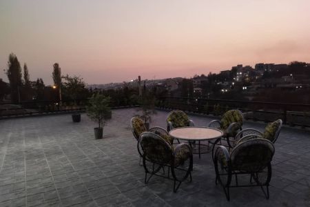 ویلا دوبلکس استخردار با ویو شهر در بومهن