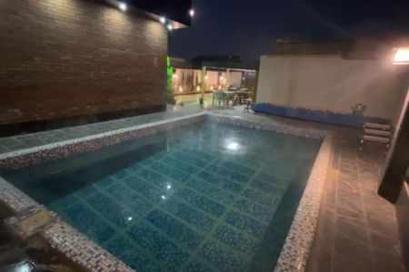 ویلا استخردار در چهارباغ - اغلان تپه