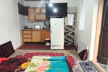 سوئیت با طراحی سنتی در جاده دوهزار تنکابن