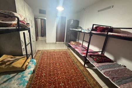 رزرو تخت در هاستل بانوان - شیراز