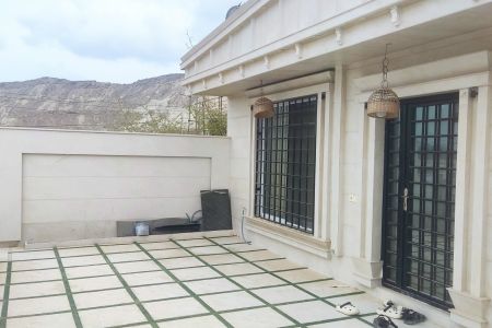 خانه مبله در قشم - طولا - طبقه دوم