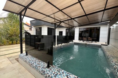 ویلا استخر دار در چهارباغ - رمنده