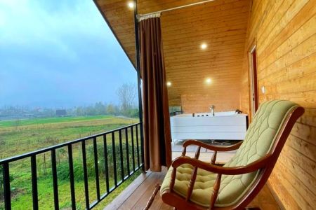 کلبه سوئیسی جکوزی دار در بابلکنار - گونه کلا