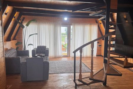 کلبه سوئیسی استخردار در ساری - سید محله