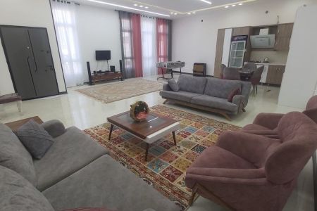 اجاره ویلا استخردار در چهارباغ - ملک آباد