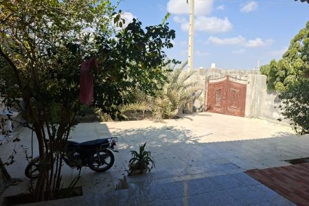 اتاق در قشم - دیرستان