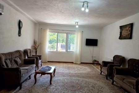 خانه ویلایی با چشم انداز کوه در قلعه رودخان