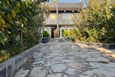 ویلا دوبلکس با استخر و جکوزی در رودهن - نمیر