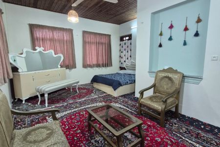 خانه حیاط دار در لاهیجان - شادهسر