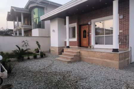 خانه ویلایی در متل قو