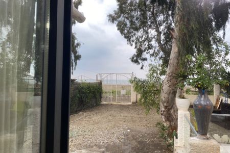 سوئیت مبله لب دریا در فریدون کنار - واحد ۲