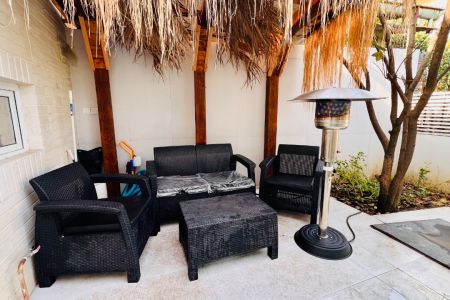 ویلا استخردار طرح کلبه در نوشهر - چهار خوابه