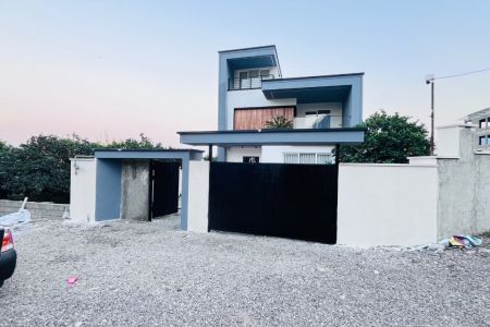 ویلا دوبلکس با جکوزی در رامسر - لپاسرک