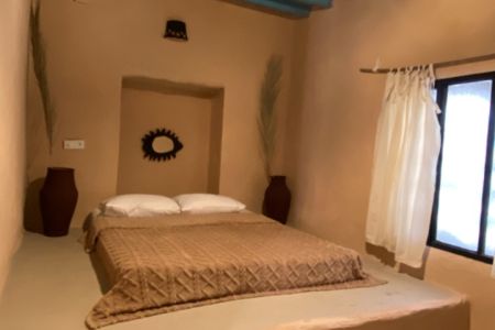 رزرو بوم گردی در قشم - بندر لافت - سارون