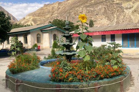 مهمانپذیر در رینه لاریجان - وانا - سه تخته